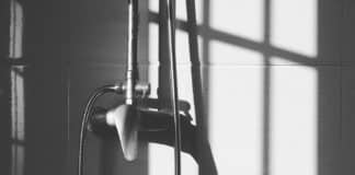 Learn How to Clear a Showerhead
