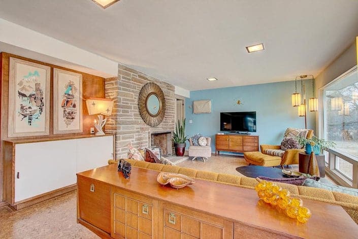 29 Mid-Century Homes – Exterior And Interior Examples &Amp; Ideas 272 1950s midcentury home in wisconsin