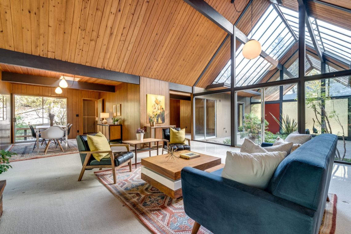 29 Mid-Century Homes – Exterior And Interior Examples &Amp; Ideas 362 A-frame mid-century home in oregon