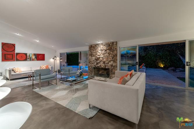 29 Mid-Century Homes – Exterior And Interior Examples &Amp; Ideas 343 Stunning mid-century home in memphis