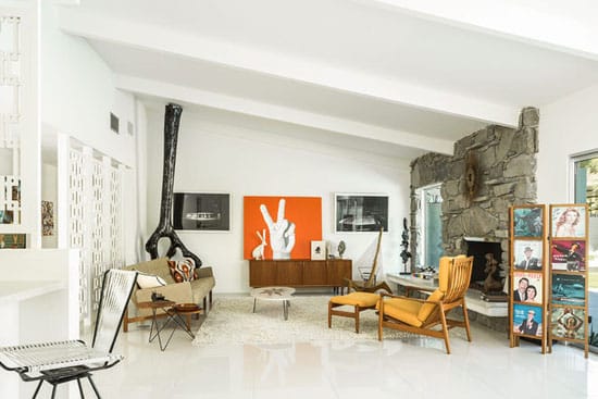 29 Mid-Century Homes – Exterior And Interior Examples &Amp; Ideas 330 Mid-century house with oasis-like backyard by charles dubois