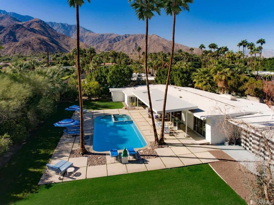 29 Mid-Century Homes – Exterior And Interior Examples &Amp; Ideas 261 L-shaped mid-century house