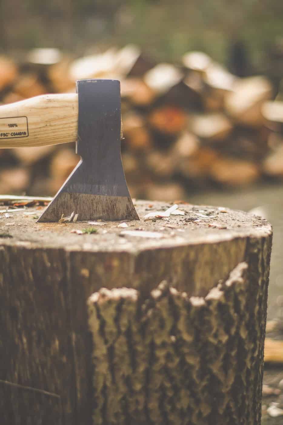 Best axes felling axe on wooden stump