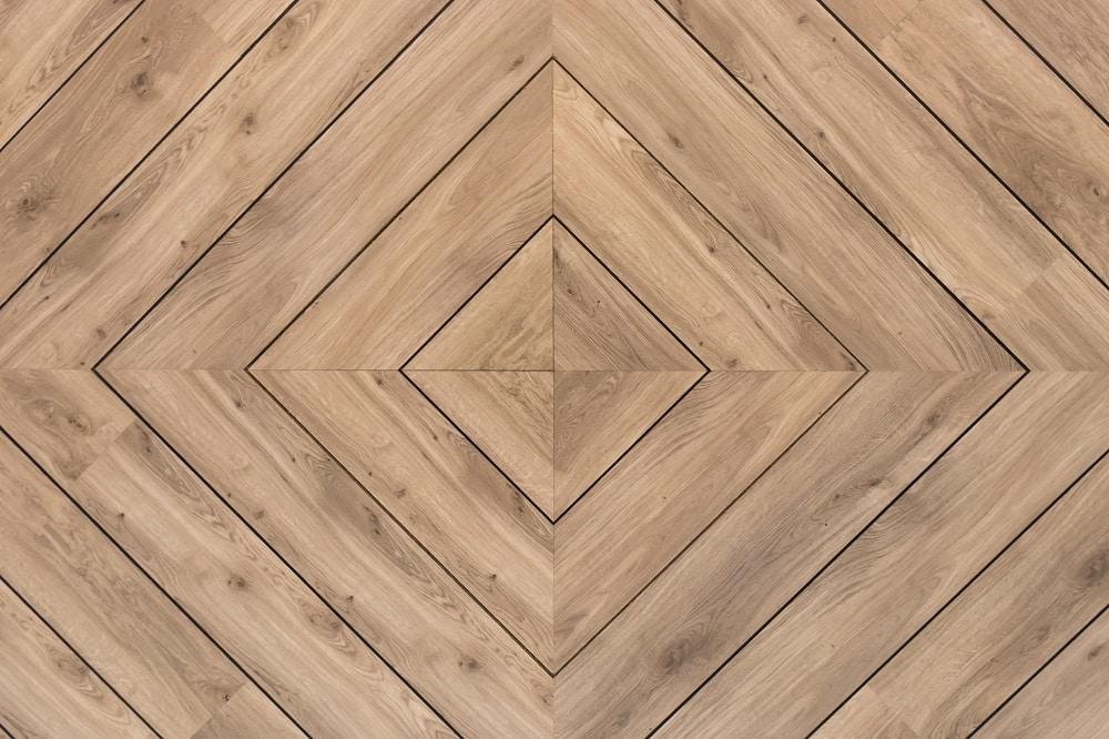 Diagonal pattern