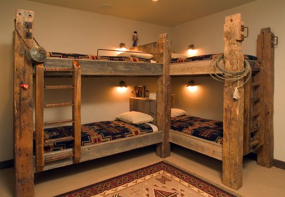 13. Rustic bunk bed 