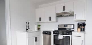 Differences between a kitchen and a kitchenette