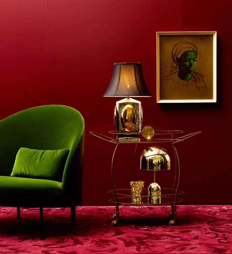 Green and red interior design