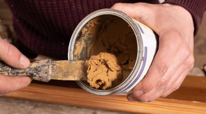 putty and trowel for restoration of wooden furniture and surfaces.