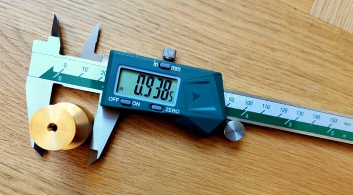 measuring brass knob with with digital caliper and How To Read A Digital Caliper