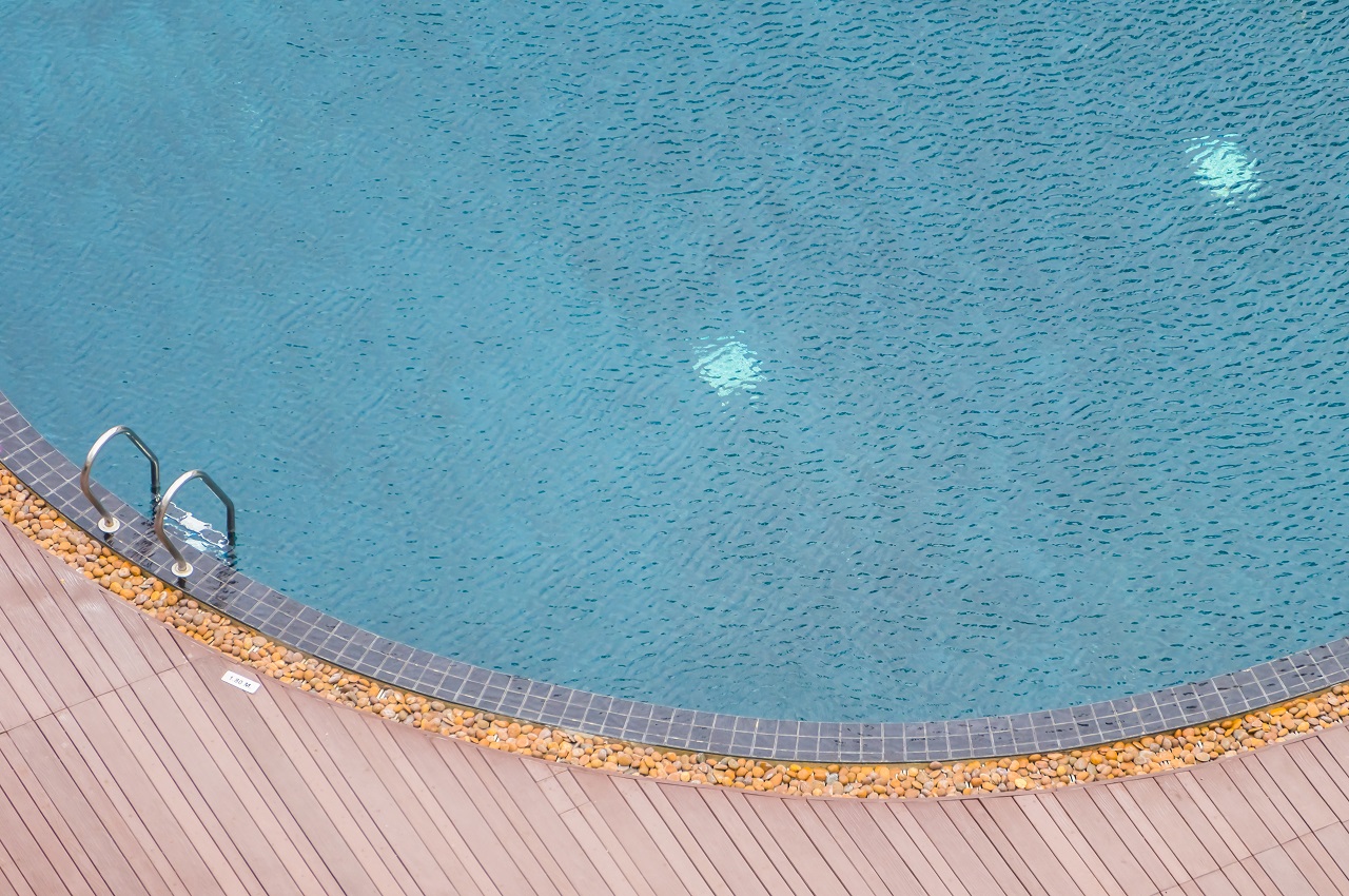 Round-shaped swimming pool.