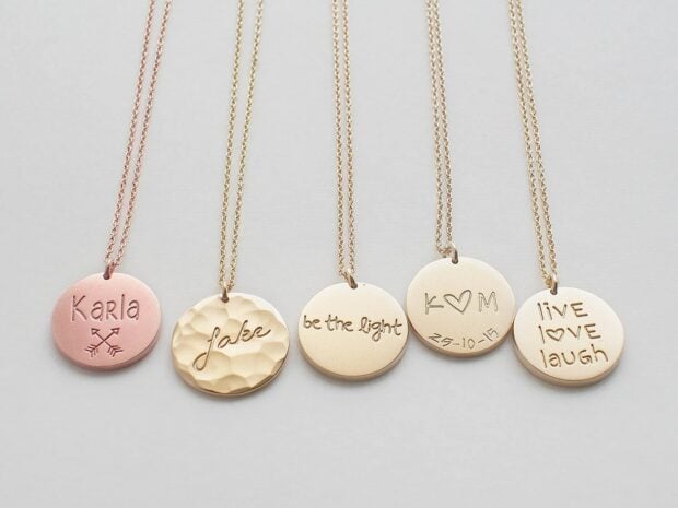 Jewelry with engraved letters