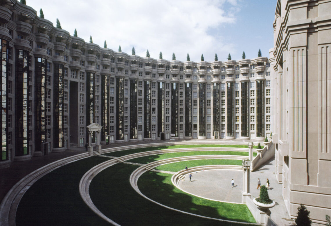 Iconic postmodern residential architecture: les espaces d’abraxas, paris, france - designed by ricardo bofill - courtyard view