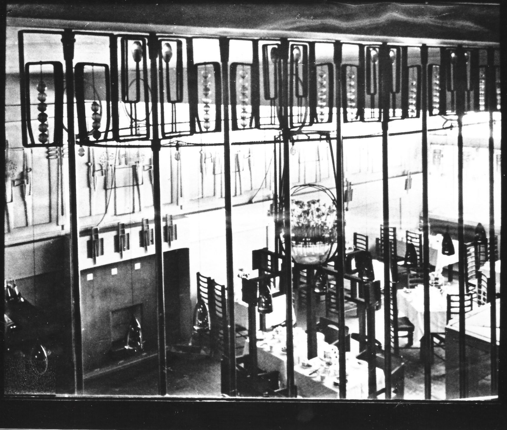 Charles Rennie Mackintosh: Biography, Works, Awards 45 Interior, the willow tearooms - charles rennie mackintosh