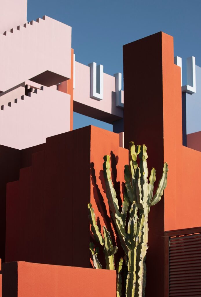 Monumental futuristic social housing architecture la muralla roja calpe spain designed by ricardo bofill completed in 1973 © lena polishko 15