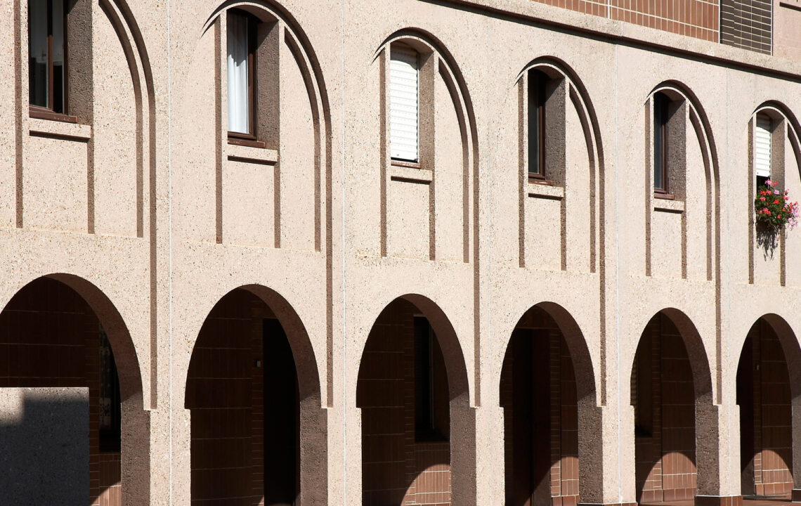 Les arcades du lac, versailles, france - designed by ricardo bofill