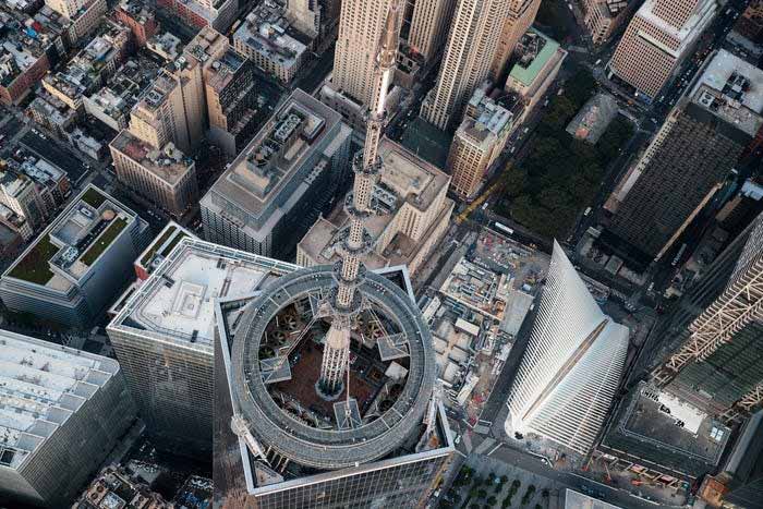 Aecom: one world trade center aerial view © drew angerer