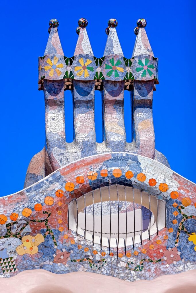 Antoni Gaudí: Biography, Works, Awards 220 Antoni gaudi: casa batlló chimneys at the roof terrace © david cardelus