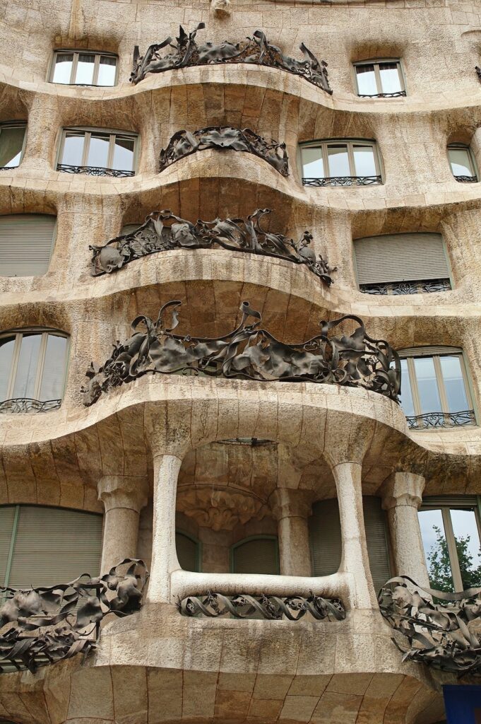 Antoni gaudi: casa mila balconies and ironwork © carlos lorenzo