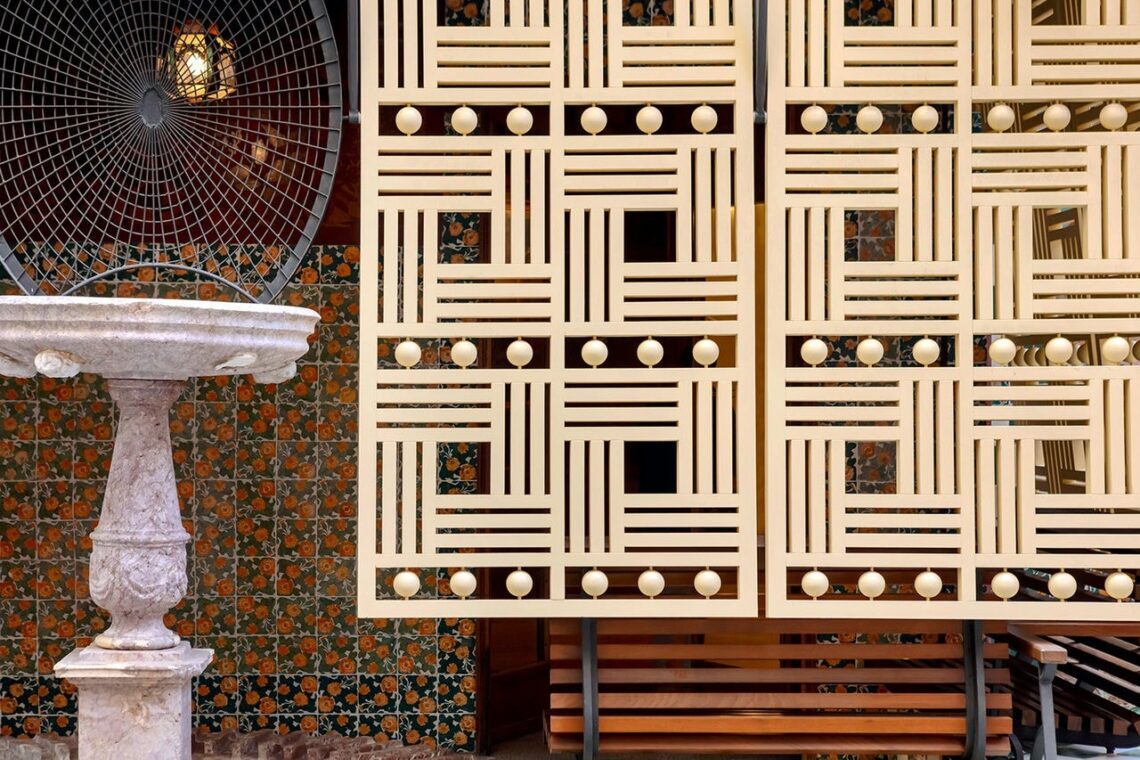 Antoni Gaudí: Biography, Works, Awards 208 Antoni gaudi: casa vicens fountain and porch screen © david cardelús