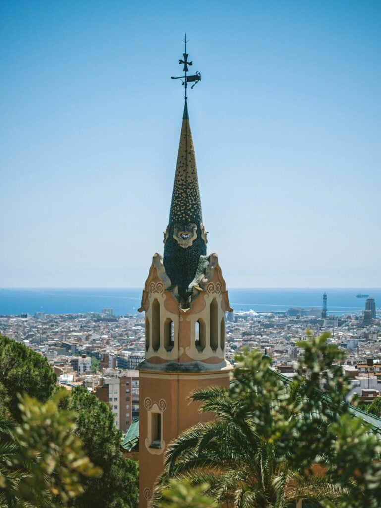 Antoni gaudi: park güell closeup of house museum tower © siret k.