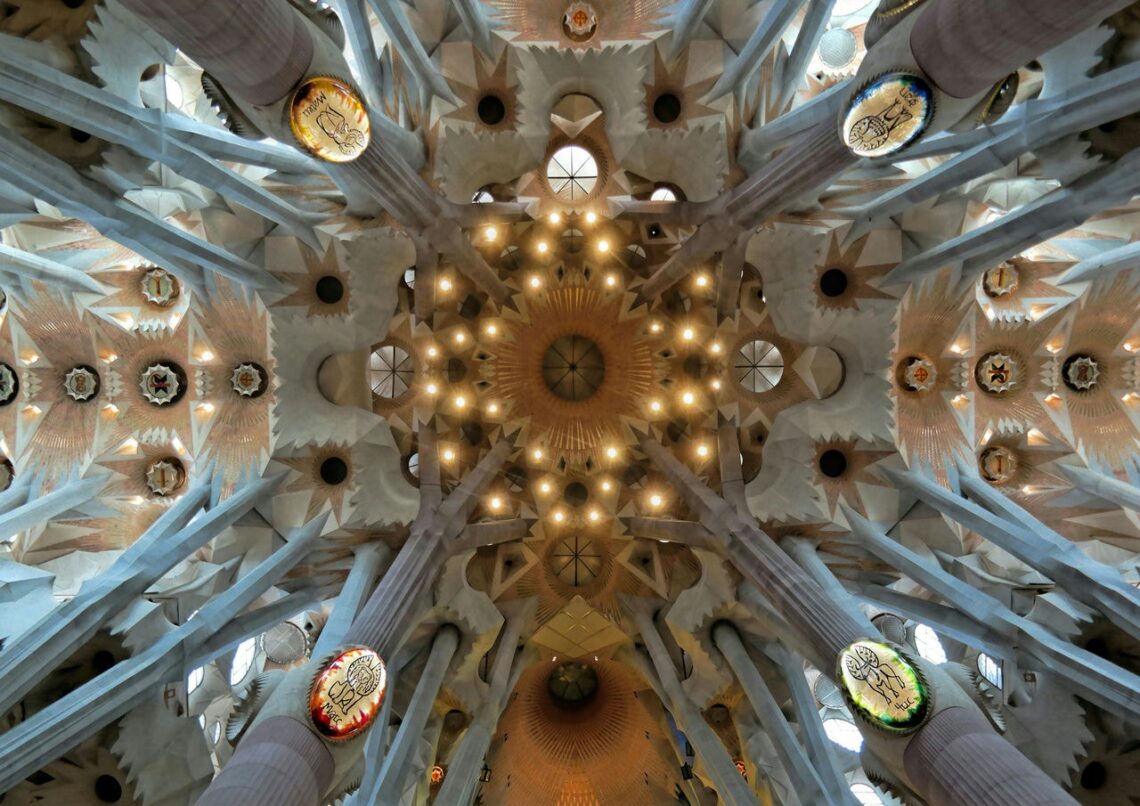 Antoni Gaudí: Biography, Works, Awards 145 Antoni gaudi: sagrada familia dome inside © berk ozdemir