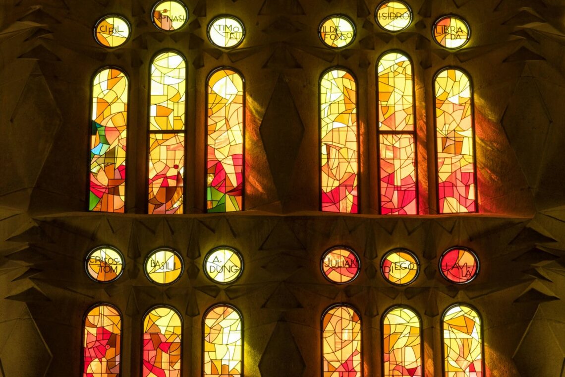 Antoni gaudi: sagrada familia stained glass windows © phil evenden