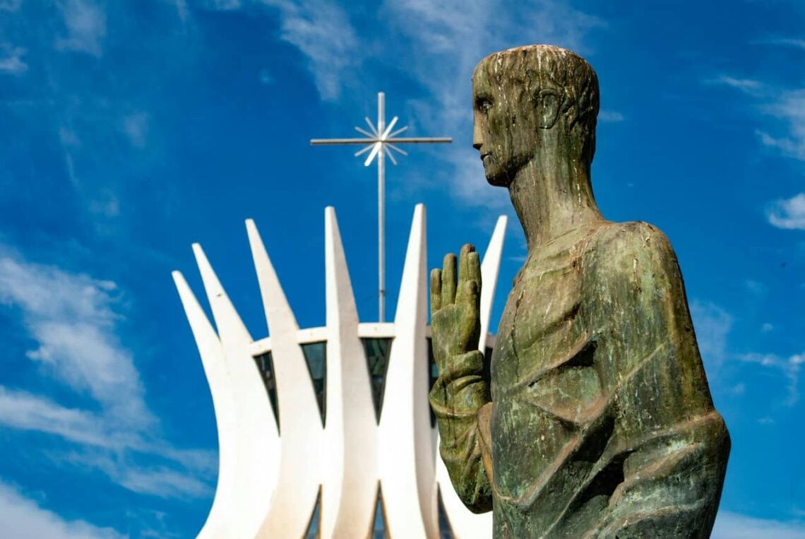 Architectural landmark: cathedral of brasília, monument in front © eduardo vieira