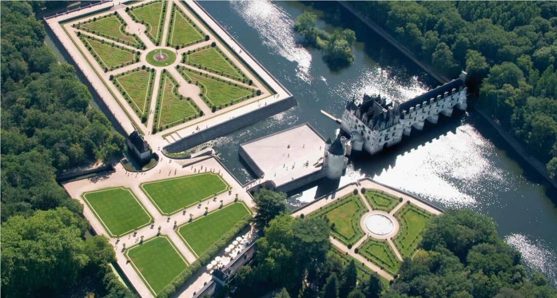 Architectural landmark: château de chenonceau, aerial view © marc jauneaud / chenonceau
