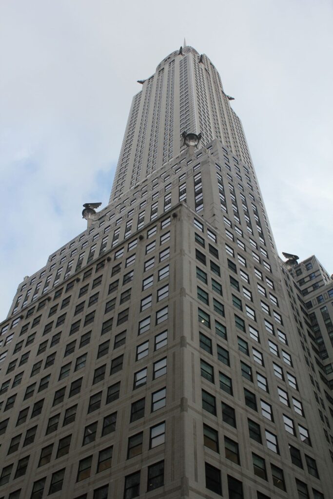 20 Famous Architectural Landmarks In The United States For Architects 194 Architectural landmark: chrysler building streetview ยฉ epicgenius