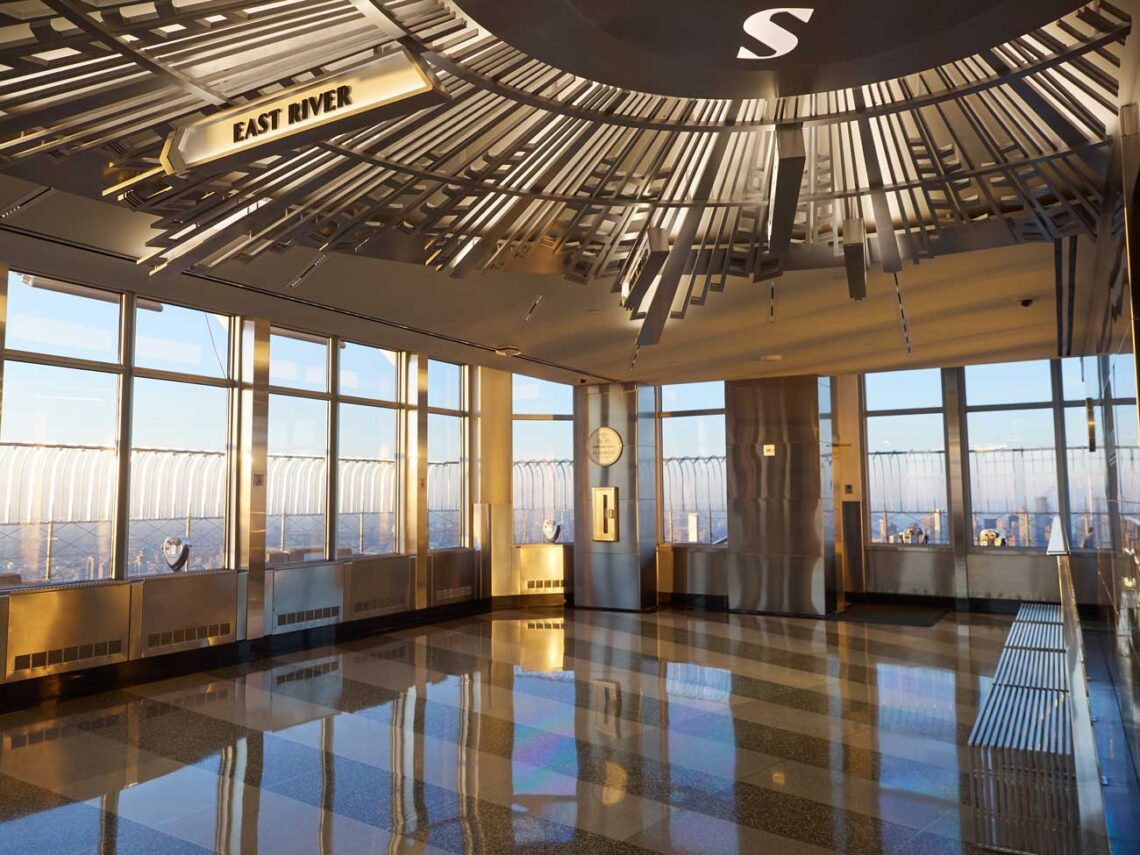 Architectural landmark: empire state building 86th floor observation deck © james petts