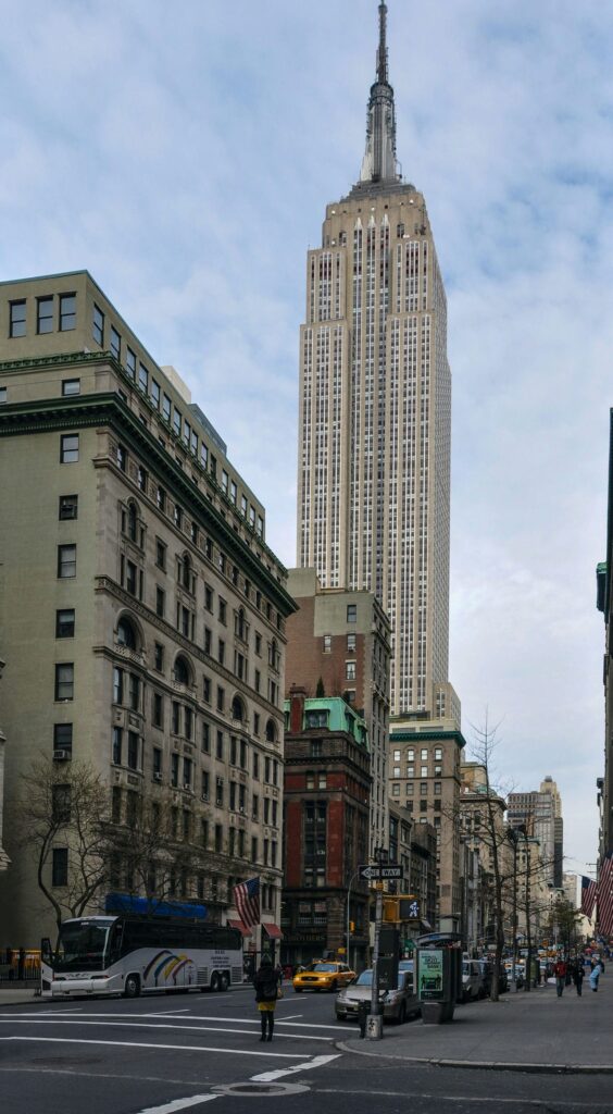 20 Famous Architectural Landmarks In The United States For Architects 140 Architectural landmark: empire state building street view ยฉ jose francisco fernandez saura