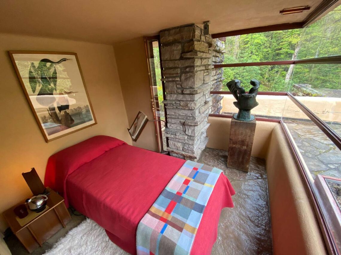 Architectural landmark: fallingwater juniors bedroom © wally and duke / the not so innocents abroad