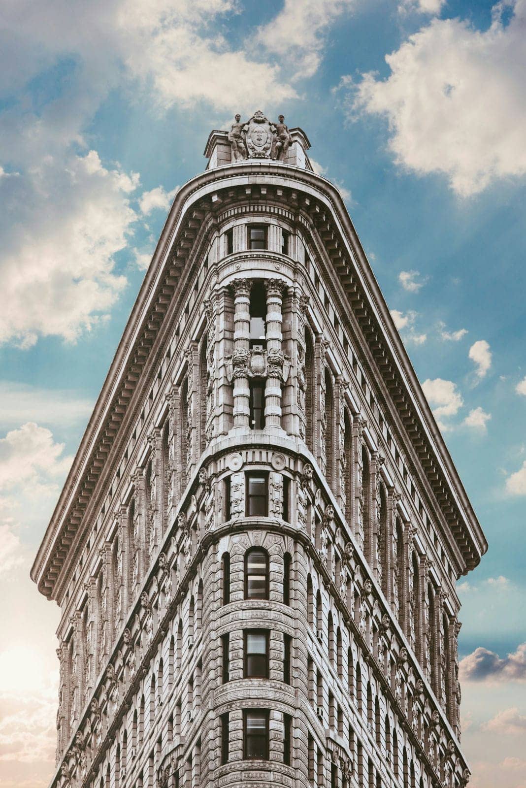 Architectural landmark: flatiron building apex closeup © alexander dummer