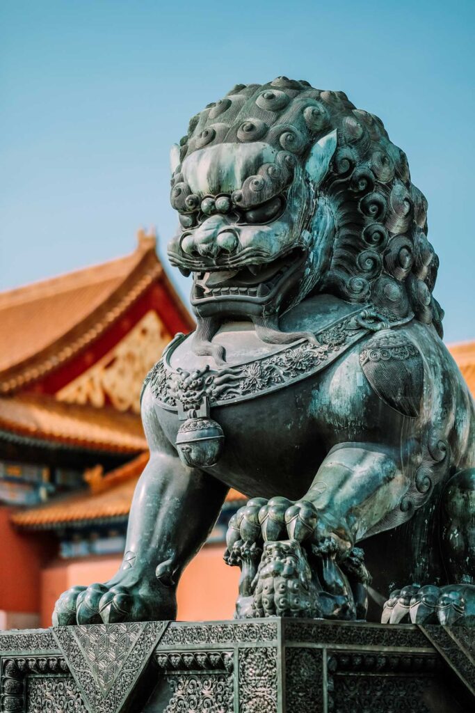 Architectural landmark: forbidden city guardian lion © wong zihoo