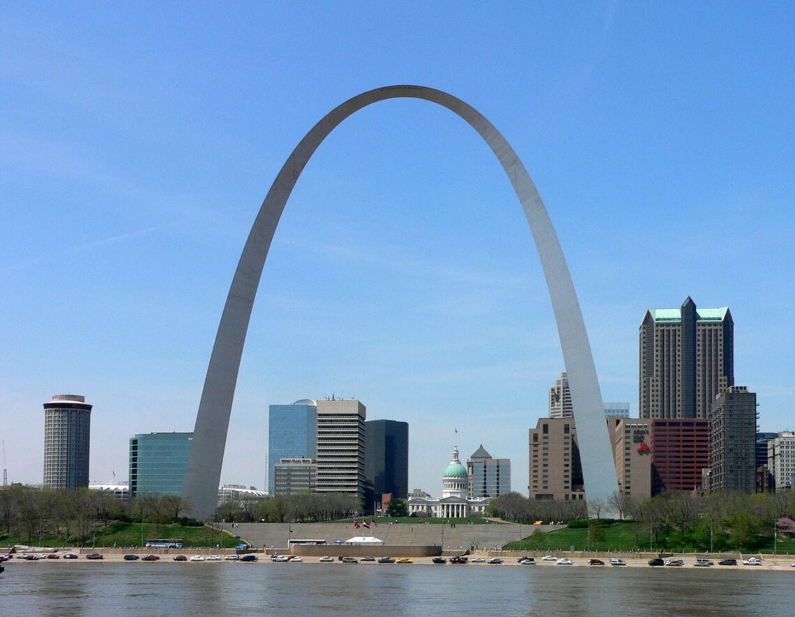 20 Famous Architectural Landmarks In The United States For Architects 242 Architectural landmark: gateway arch faรงade ยฉ bev sykes