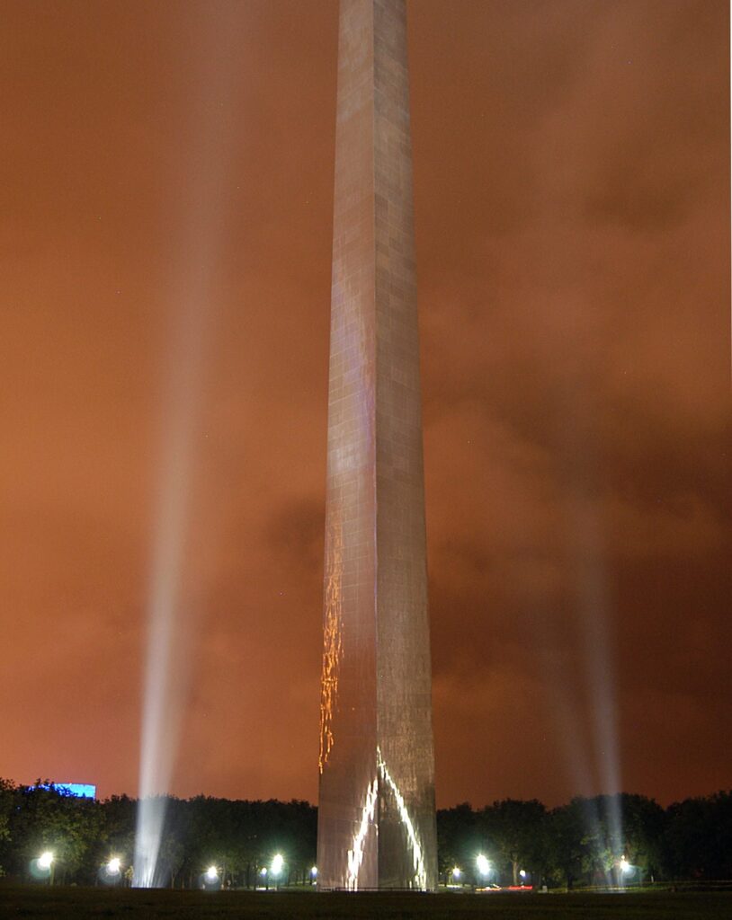 20 Famous Architectural Landmarks In The United States For Architects 241 Architectural landmark: gateway arch pillar lights ยฉ joanna poe