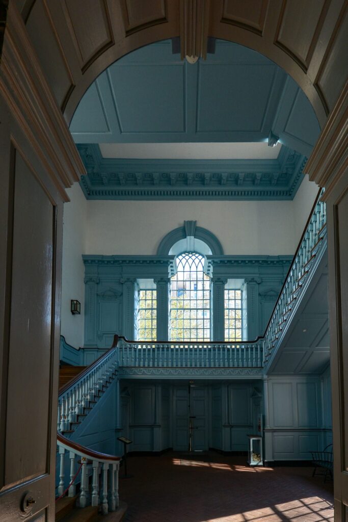 Architectural landmark: independence hall interior stairs © xiquinhosilva