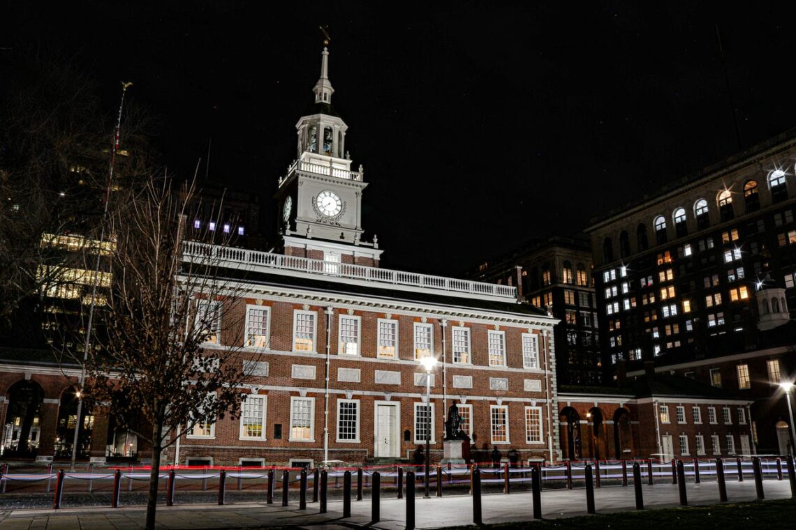 20 Famous Architectural Landmarks In The United States For Architects 253 Architectural landmark: independence hall night ยฉ abhiram juvvadi