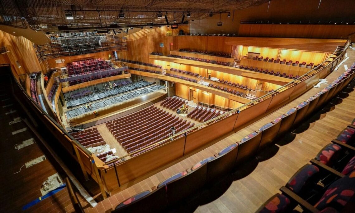 20 Famous Architectural Landmarks In The United States For Architects 188 Architectural landmark: lincoln center david geffen hall interior ยฉ mary altaffer/ap photo