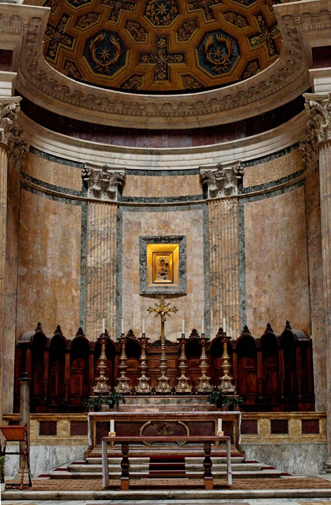 Architectural landmark: pantheon high altar © jastrow