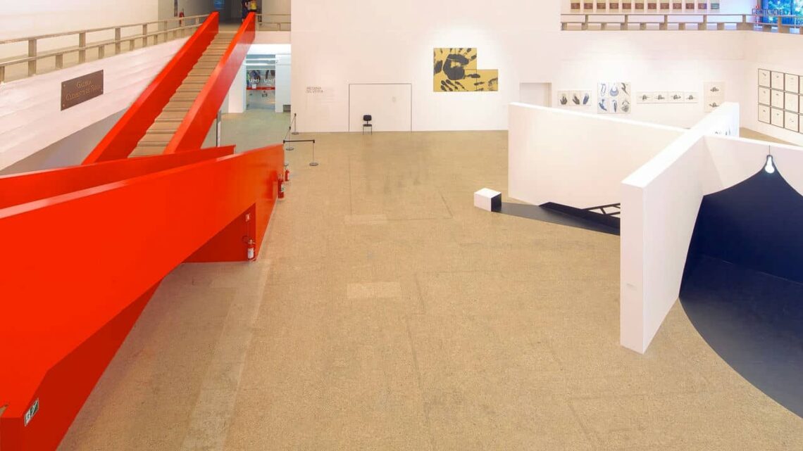Architectural landmark: são paulo museum of art, interior © expedia, inc.