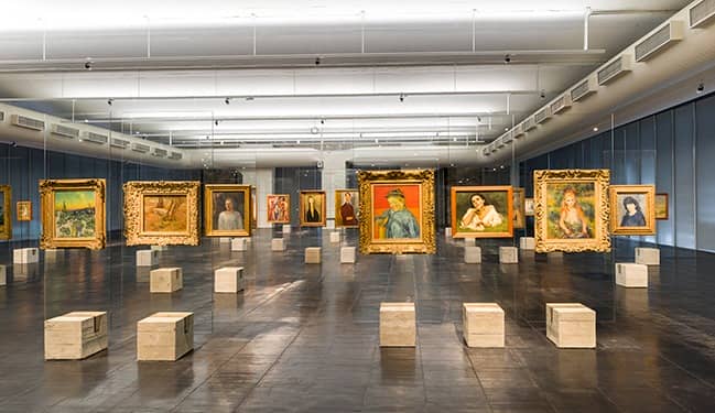 Architectural landmark: são paulo museum of art, picture gallery © masp