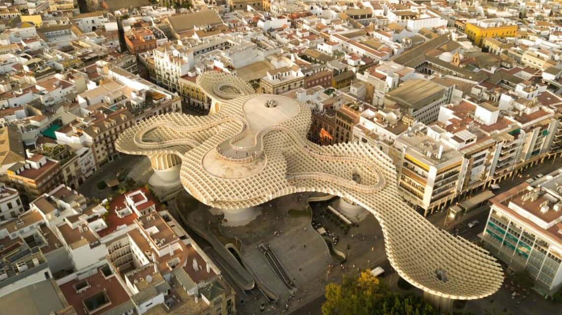 Architectural landmark: setas de sevilla, view from above © marcelo kunze