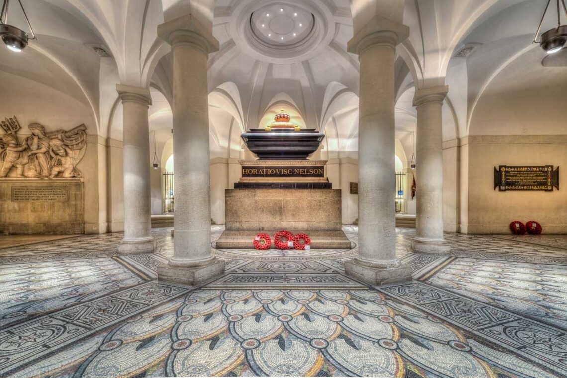 Architectural landmark: st. Paul's cathedral tomb of horatio nelson © mhx
