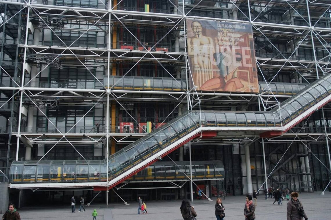 Architectural landmark: the centre pompidou, red escalator with glass tunnel © daniela ruiz