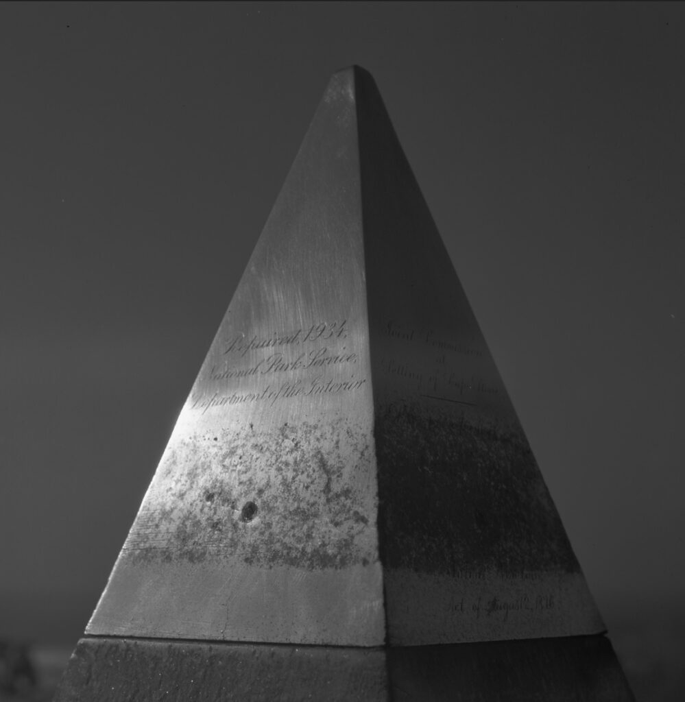 Architectural landmark: washington monument apex close-up © theodor horydczak