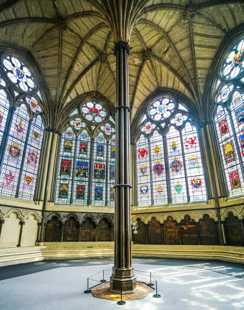 Architectural landmark: westminster abbey chapter house © chrisvtg photography