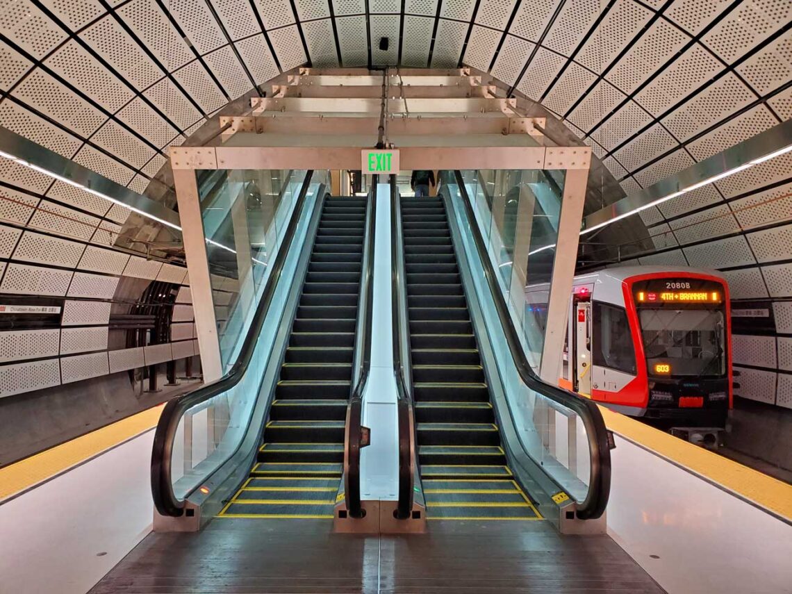 Dlr group: chinatown rose park station, san francisco, california - new subway station for the central subway project. Opened on 2022 © pi. 1415926535