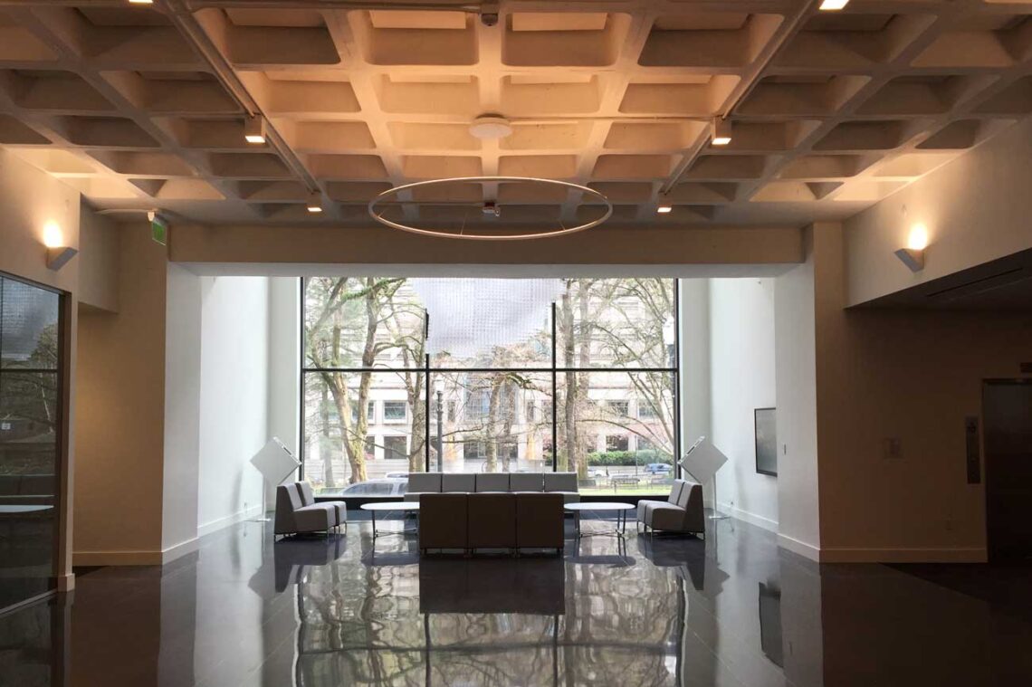 Dlr group: the portland building second floor meeting area overlooking chapman square © brian libby