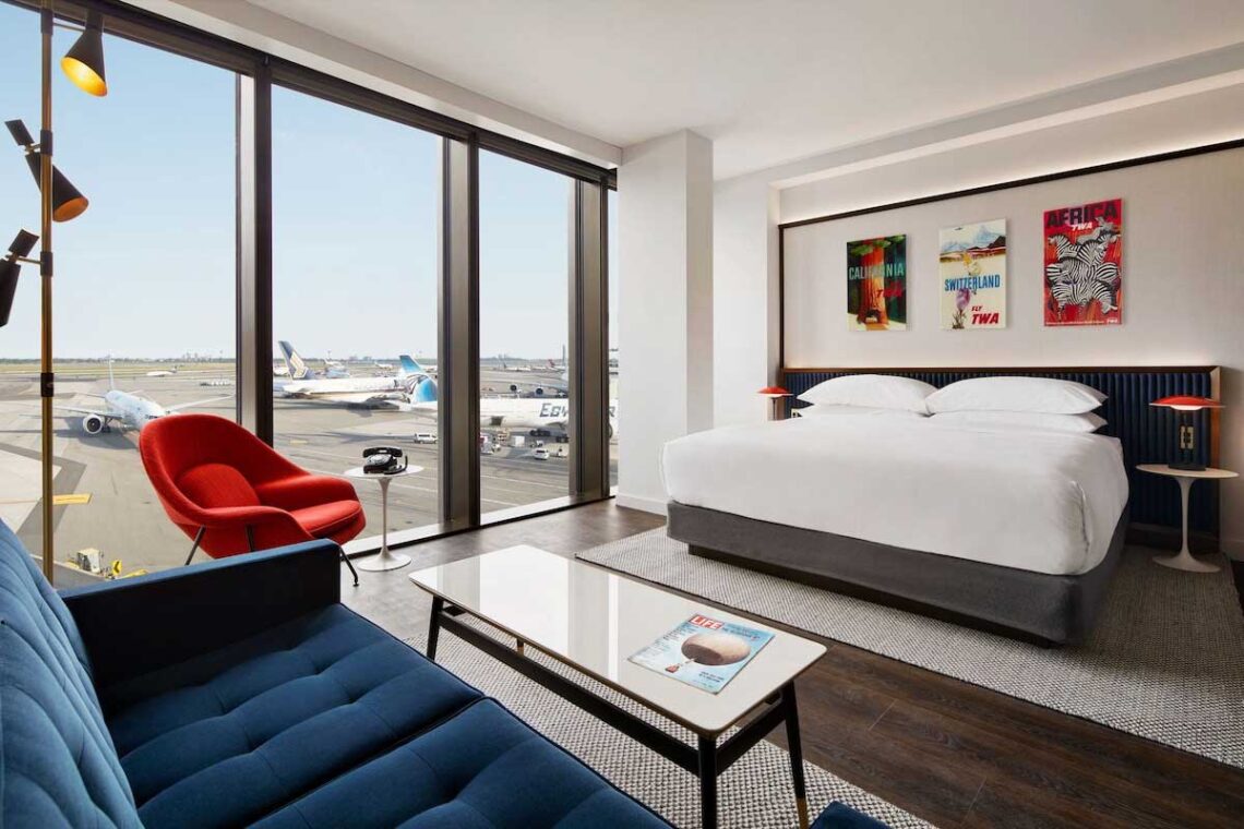 Inc architecture: twa hotel executive suite